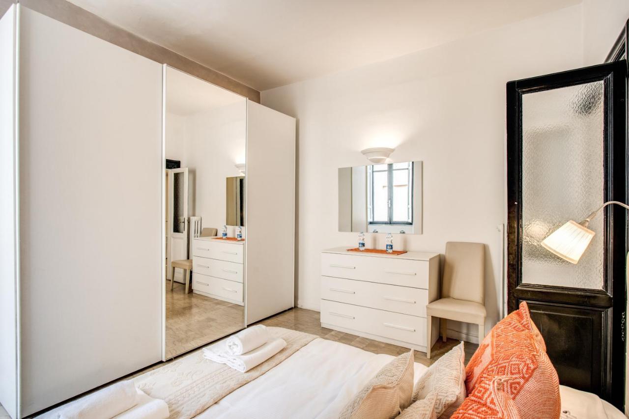 Colonna Suite - Rome Via Del Corso Big Apartment Екстериор снимка