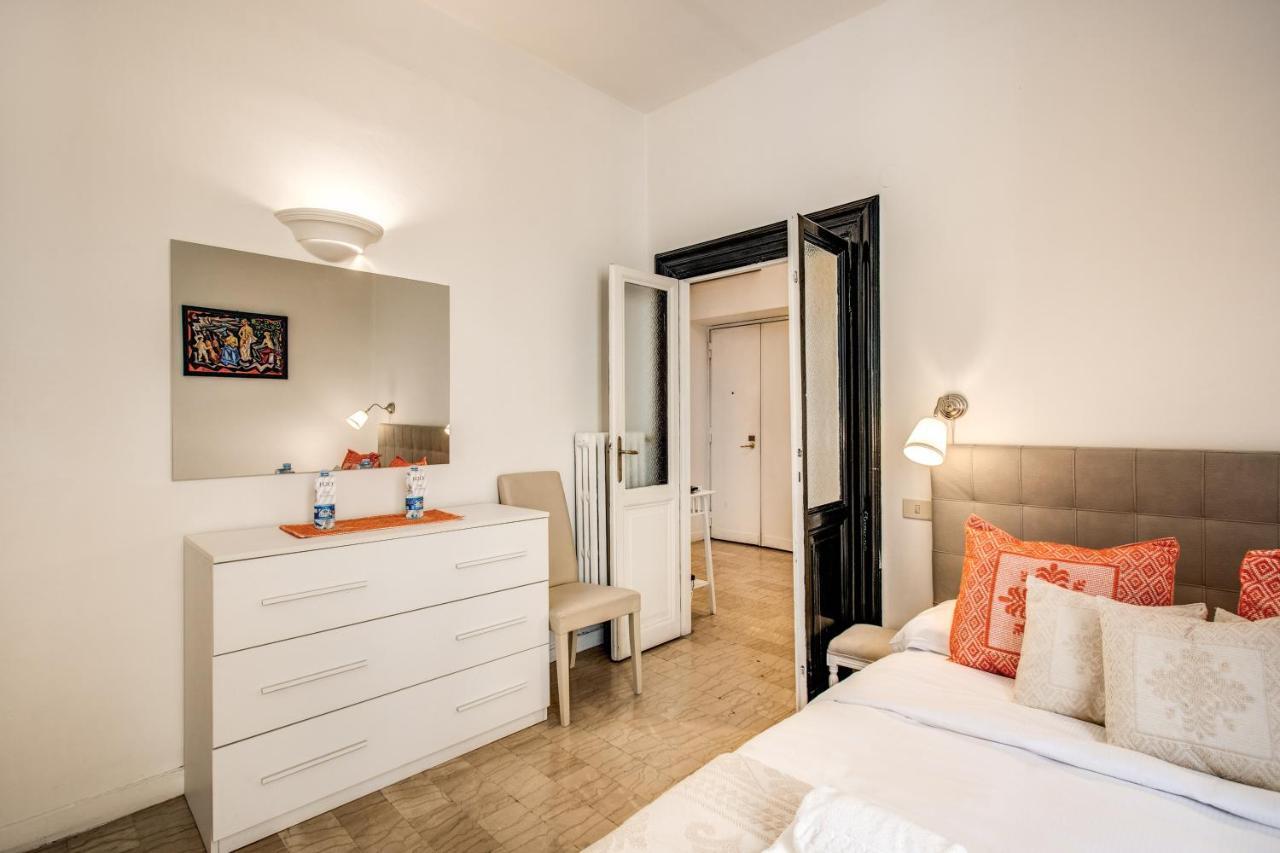 Colonna Suite - Rome Via Del Corso Big Apartment Екстериор снимка